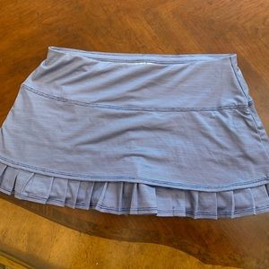 K-Swiss Size Medium Tennis Skirt